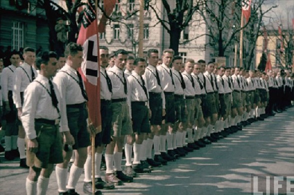 Nazi fotoğrafları renklendirildi 29