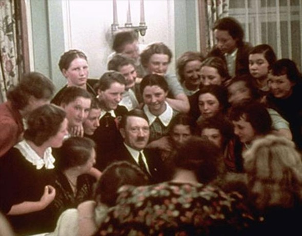 Nazi fotoğrafları renklendirildi 3