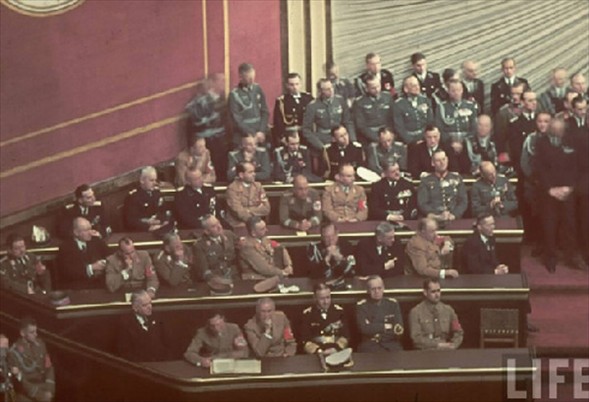 Nazi fotoğrafları renklendirildi 36