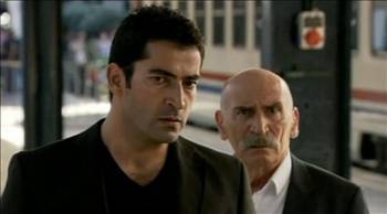Ramiz Dayı, Sekiz ve Ezel ile ilgili sosyal medya capsleri 3