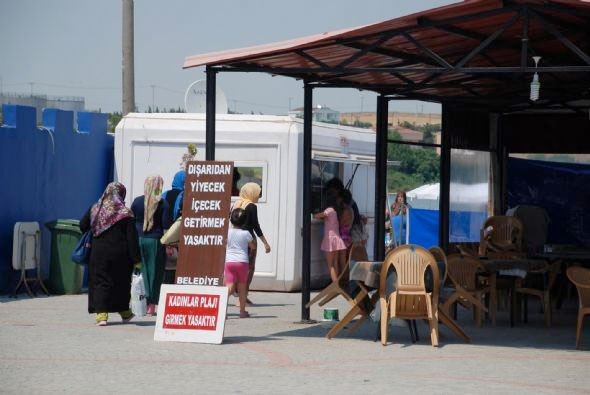 Bu plaj bildiğiniz gibi değil 1