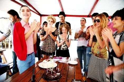 'Küçük Sırlar'dan Grease şov 14