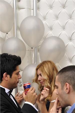 'Küçük Sırlar'dan Grease şov 66