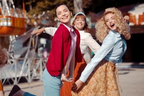 'Küçük Sırlar'dan Grease şov 8