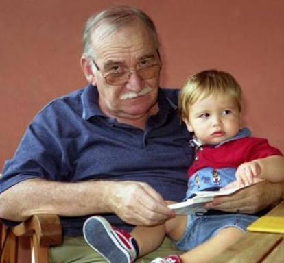 Ünlülerin görülmemiş aile fotoğrafları 11