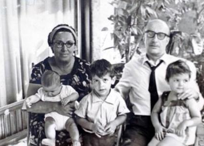 Ünlülerin görülmemiş aile fotoğrafları 40