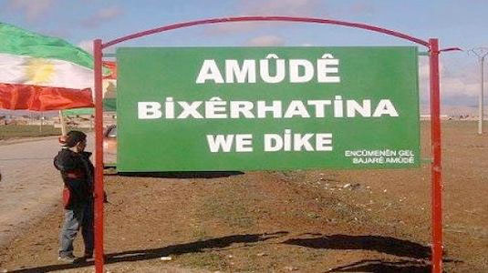 PKK bayrağından sonra bu tabela... 1