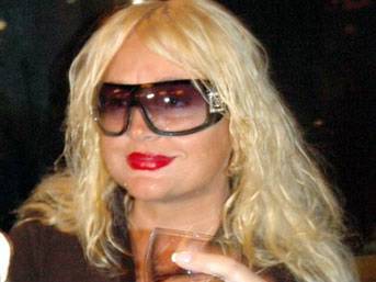 Ünlülerin gerçek isimleri - 2009 8