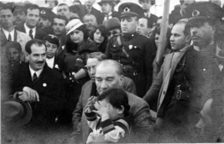 Atatürk'ün kızı Ülkü Adatepe 13