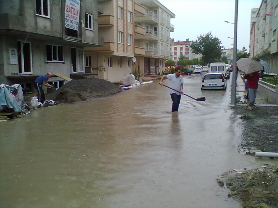 Samsun'u sel aldı 1
