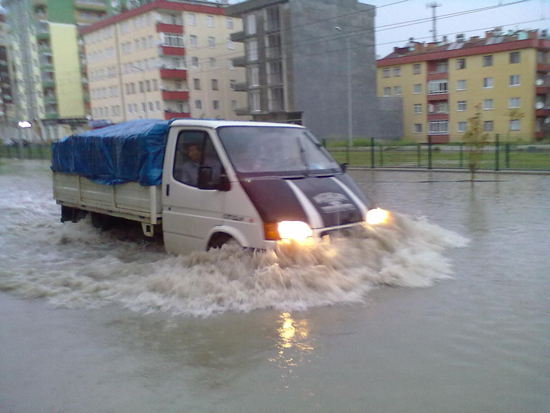 Samsun'u sel aldı 13