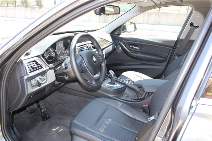 BMW 320d Luxury 'Arayı açmış!' Foto Galeri 14