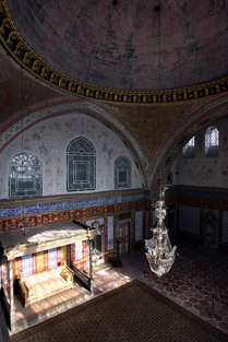 Topkapı Sarayı arşivlerinden çıkan "CARİYELERİN NOTLARI" 9