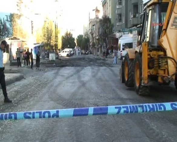 Saldırıdan arta kalan görüntüler 20