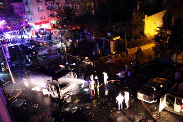 Karakola bombalı saldırı 33