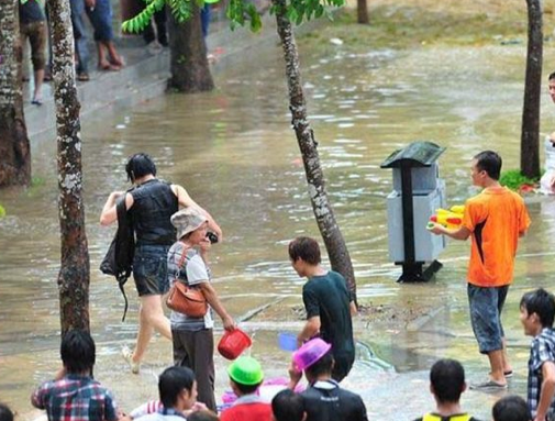 Su festivalinde akıl almaz teciz 10