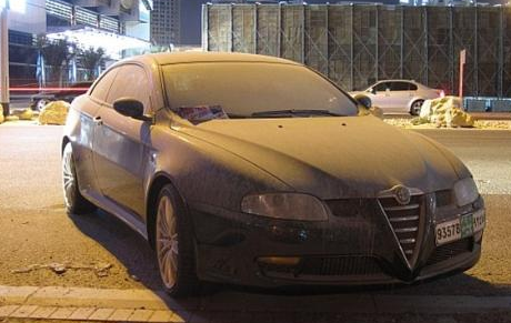 Anahtarı üstünde sahipsiz lüks otolar 6