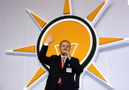 En sevilen siyasetçiler 11