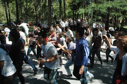 Üniversite bir anda fena karıştı 7