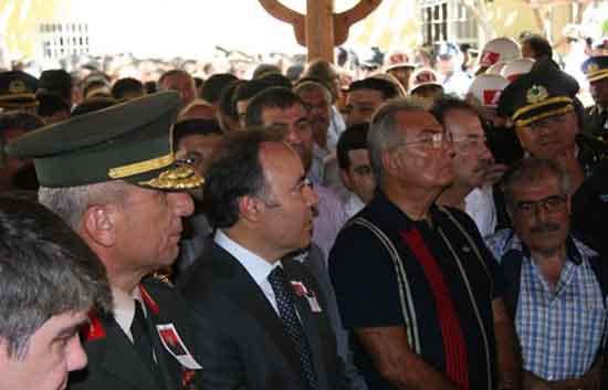 Şehitlerimiz böyle uğurlandı 24