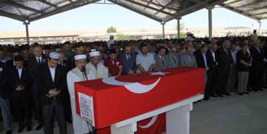 Şehitlerimiz böyle uğurlandı 41