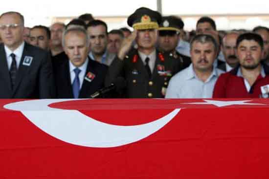 Şehitlerimiz böyle uğurlandı 44