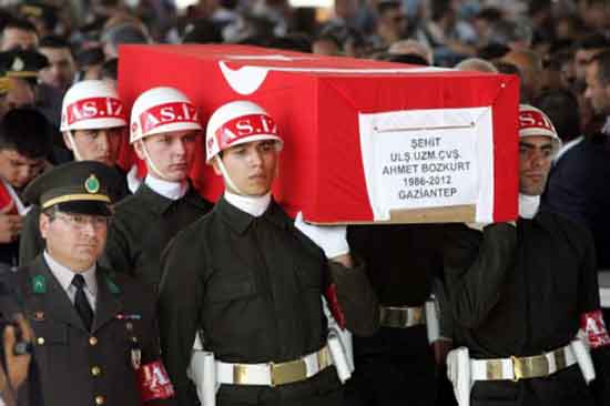 Şehitlerimiz böyle uğurlandı 47