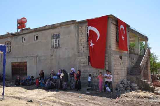 Şehitlerimiz böyle uğurlandı 52