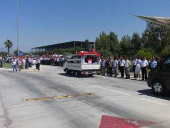 Şehitlerimiz böyle uğurlandı 62