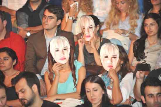 Sezen Aksu Harbiye Açıkhava sahnesinde 1