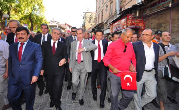 Vekille başkan birbirine girdi 11