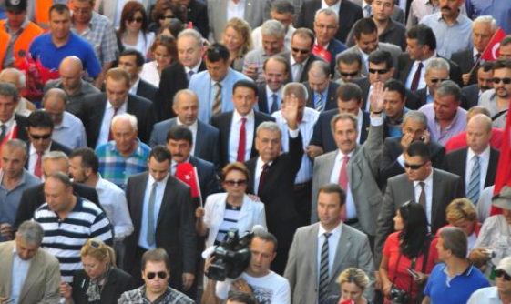Vekille başkan birbirine girdi 24