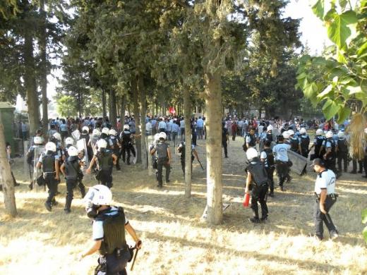Hatay'da izinsiz gösteri gerginliği 8