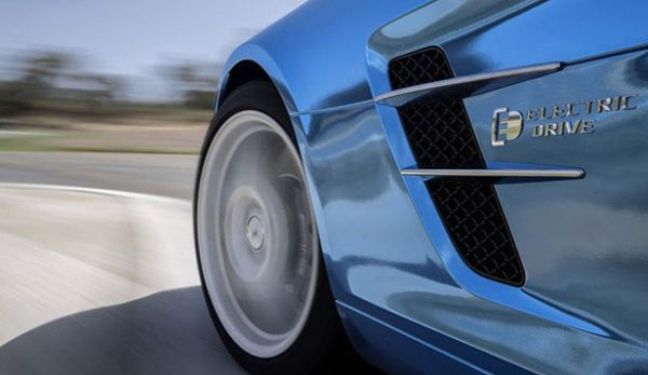 Mercedes yeni modeliyle büyüledi 5