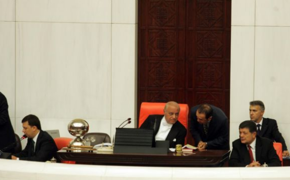 Mecliste Suriye savaşı 26