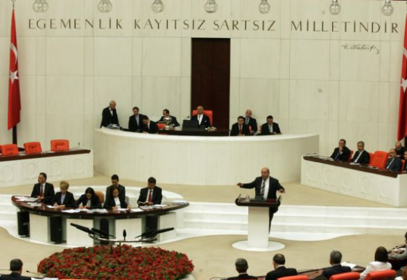 Mecliste Suriye savaşı 29