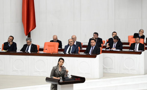 Mecliste Suriye savaşı 48