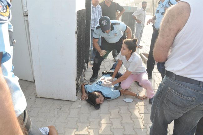 Bombanın düştüğü evin şok görüntüsü 11
