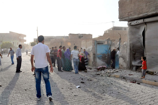 Bombanın düştüğü evin şok görüntüsü 15