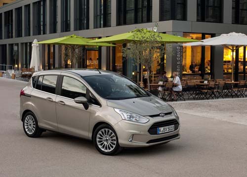 Ford'un gözbebeği B-MAX satışa çıktı 20