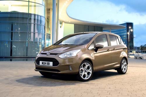 Ford'un gözbebeği B-MAX satışa çıktı 27