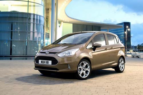 Ford'un gözbebeği B-MAX satışa çıktı 3