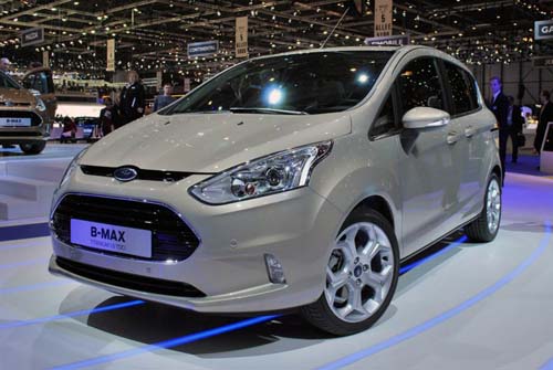 Ford'un gözbebeği B-MAX satışa çıktı 30