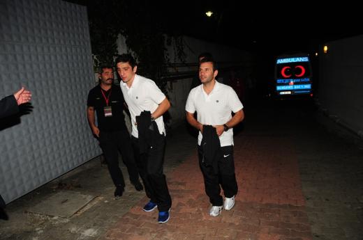Cem Yılmaz Arda'nın saçlarına takıldı 3