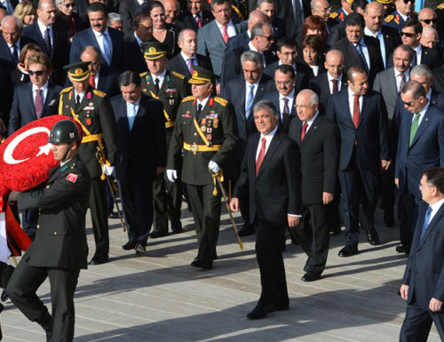 Devlet erkanı Anıtkabir'de! 10
