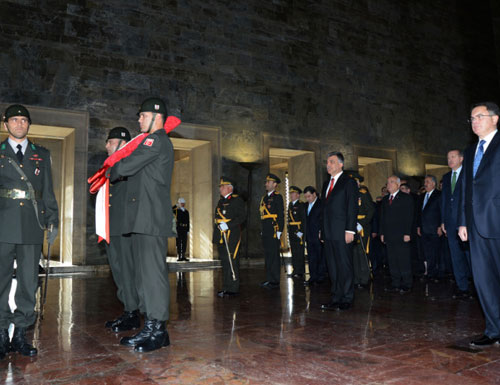 Devlet erkanı Anıtkabir'de! 4