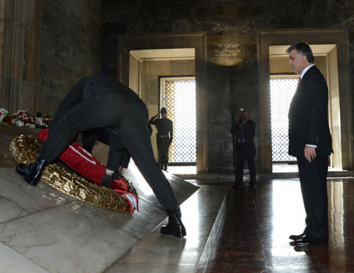 Devlet erkanı Anıtkabir'de! 8