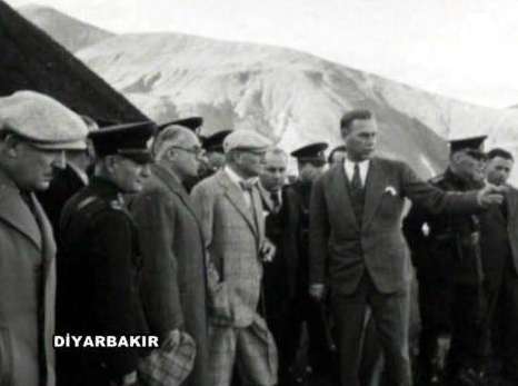 Atatürk'ün ilk kez ortaya çıkan fotoğrafları! 15