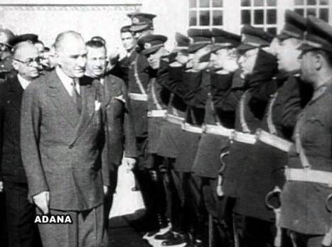 Atatürk'ün ilk kez ortaya çıkan fotoğrafları! 36