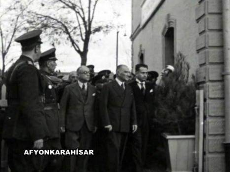 Atatürk'ün ilk kez ortaya çıkan fotoğrafları! 40